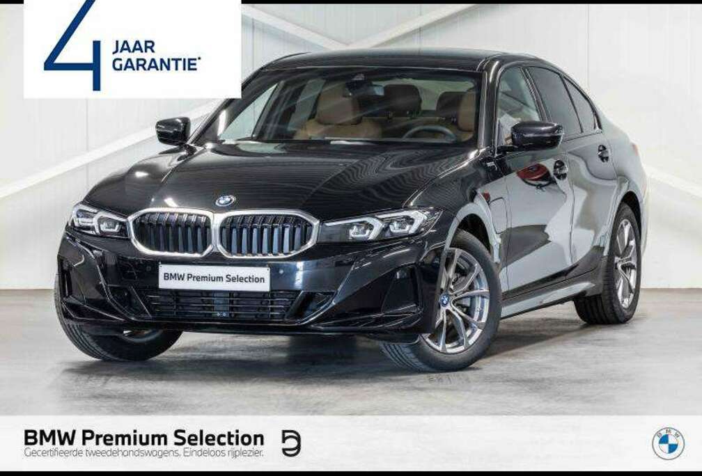 BMW 320e  HIFI PARK ASSIST
