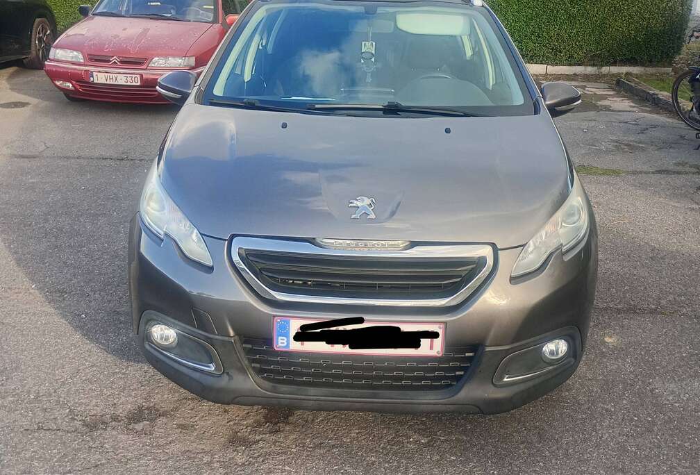 Peugeot 2008 1.6i Allure