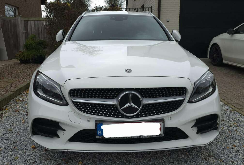 Mercedes-Benz C 180 T 9G-TRONIC AMG Line