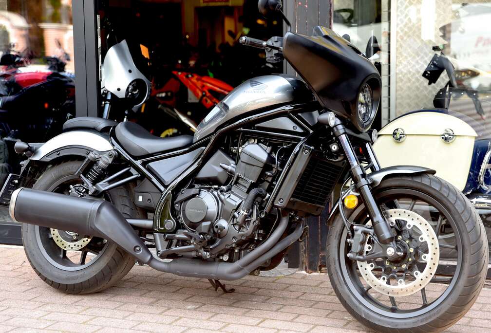 Honda REBEL ***MOTO VERTE***