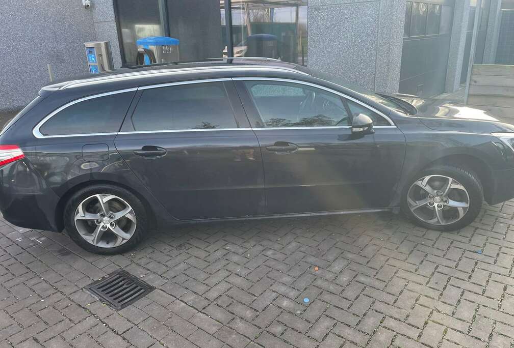 Peugeot 508 SW e-HDi FAP 115 Stop