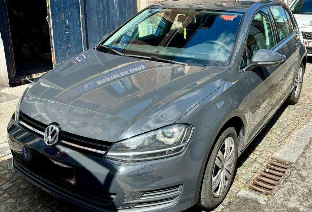 Volkswagen Golf 1.6 CR TDi Highline