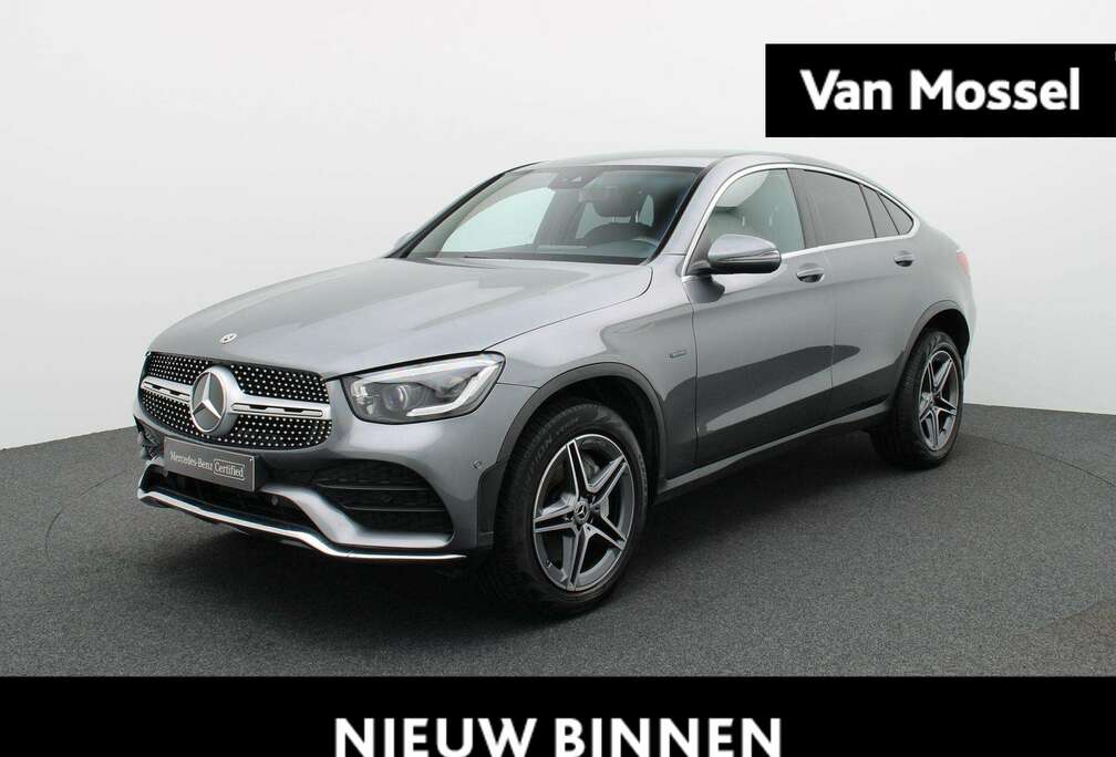 Mercedes-Benz de 4MATIC Coupé + AMG LINE + BURMESTER + CARPLAY +