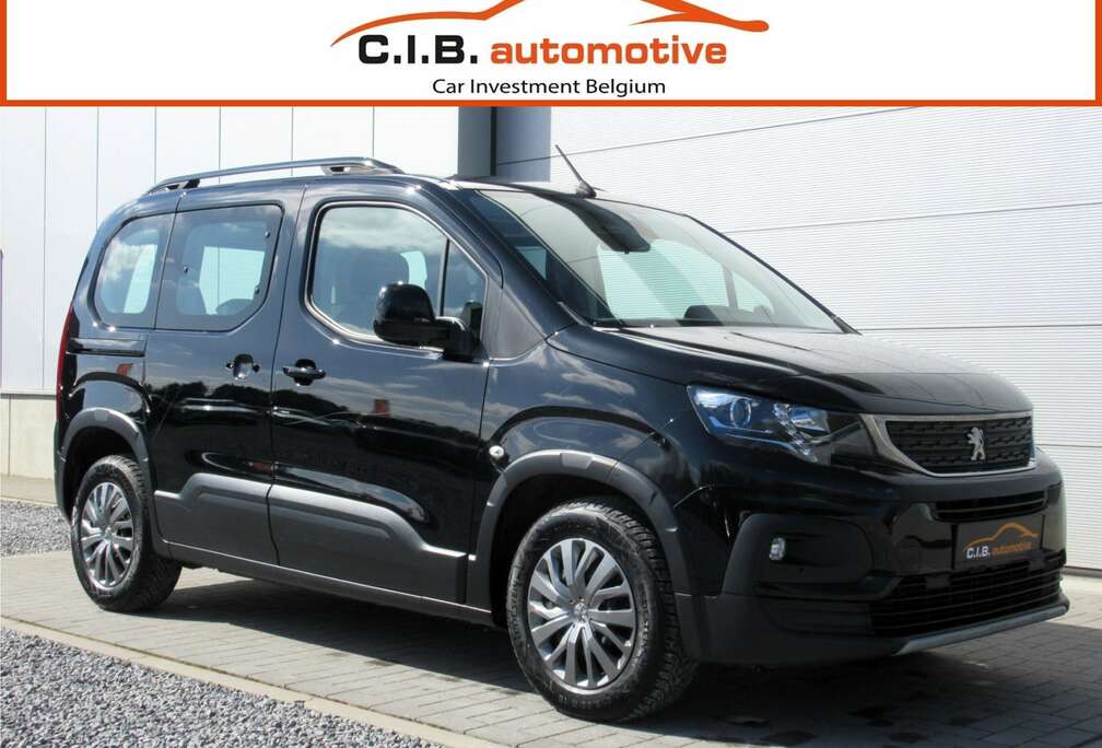 Peugeot 1.5 HDi Allure /€9.900 netto / Airco / ...