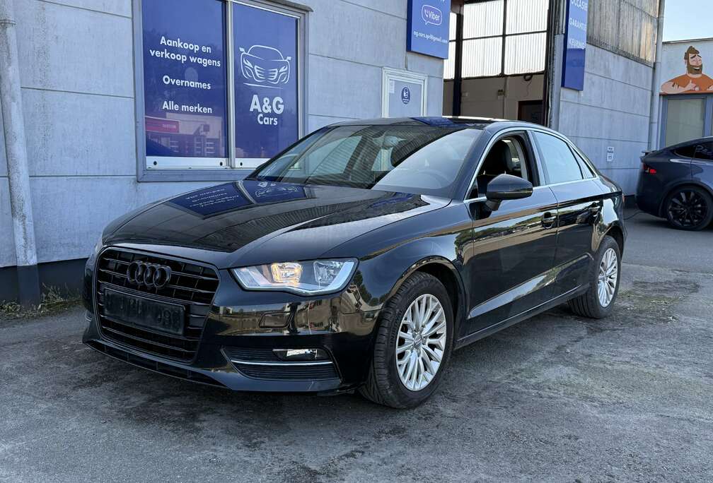 Audi A3 1.6 TDi Attraction