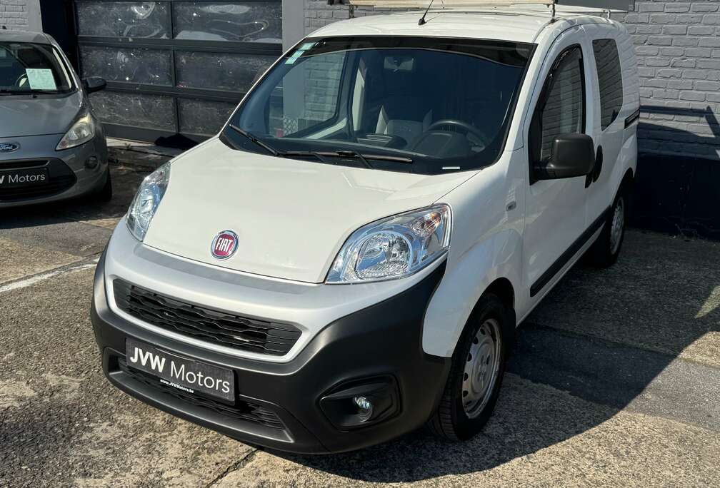 Fiat 1.3 Multijet * Navi * Airco * Trekhaak * Dubbele Zijdeur * 53Dkm * BTW Wagen