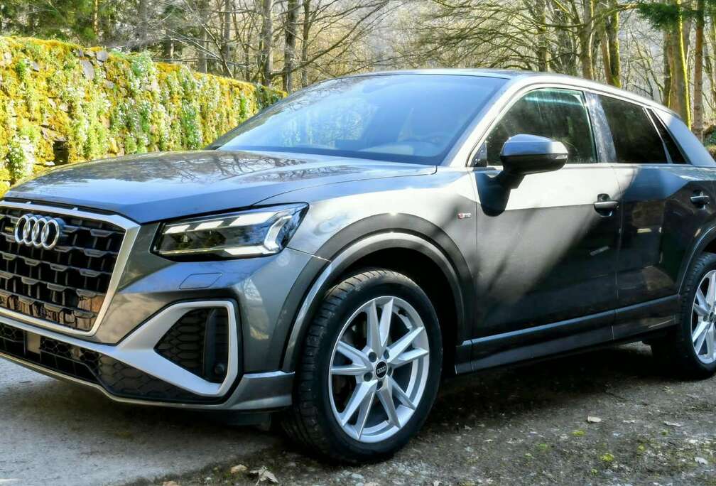 Audi Q2 35 TDi S line S tronic