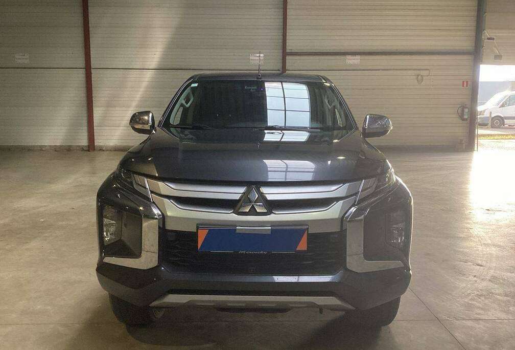 Mitsubishi Mitsubishi L 200 2.2 DI-D Doppelkabine 4WD