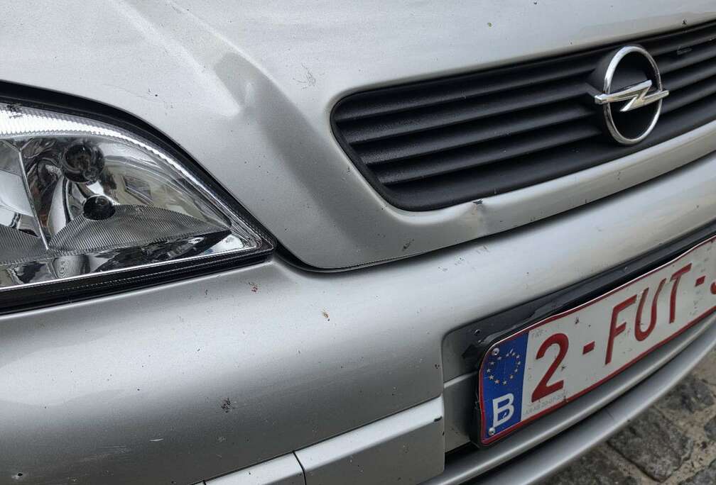 Opel 1.4i XE 16v Edition 2000
