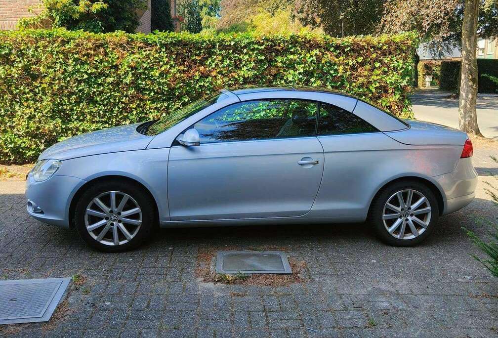 Volkswagen Eos 2.0i FSI