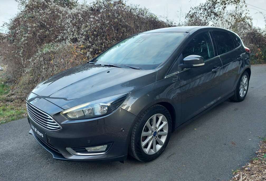 Ford Focus 1.0 EcoBoost Titanium * Garantie 12 Mois *