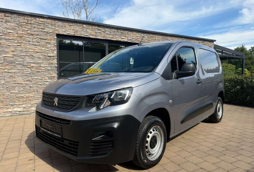 Peugeot Heavy 102PK **BTW WAGEN** *Airco/PDC/3-ZIT/Regen+Lichtsensor/Cruise-Control*