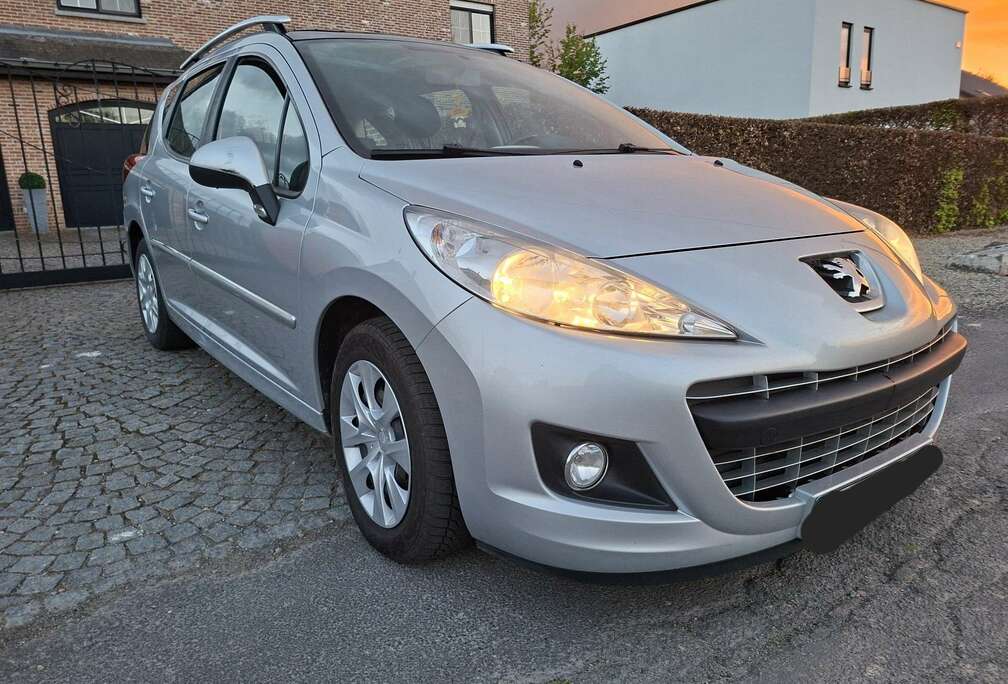 Peugeot SW 1.6 HDi Allure FAP