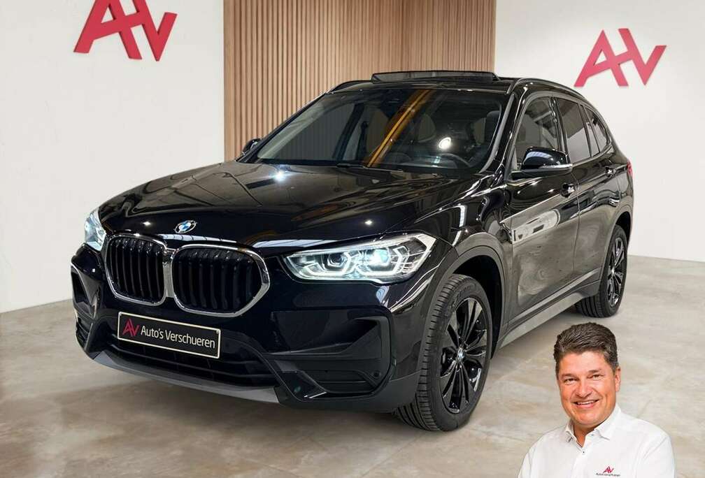 BMW sDrive18iA ** Pano Park Assist Trekhaak