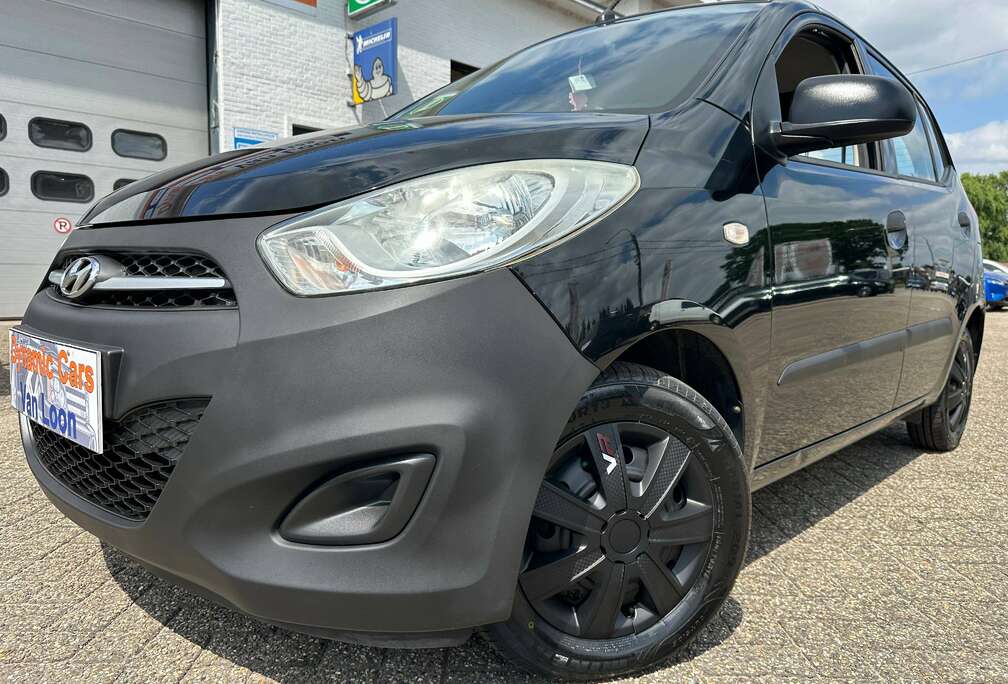 Hyundai i10 1.1i Comfort BlueDrive Radio Cd Bt Usb 90.000 Km 3.500 Euro Carpass