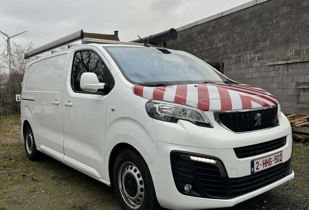 Peugeot L2H1 EAT8 Premium