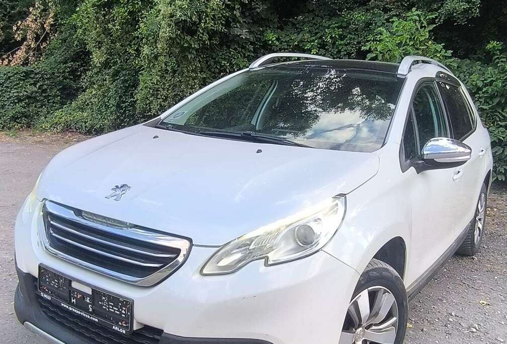 Peugeot 2008 1.2i PureTech Allure S BOÎTE AUTOMATIQUE