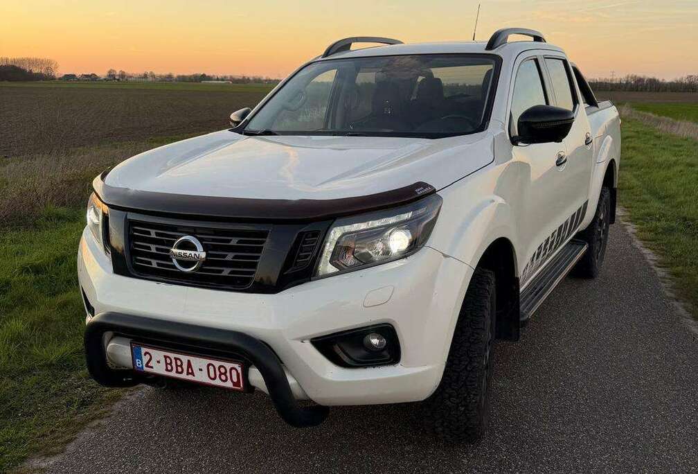 Nissan Navara 2.3 dCi 4WD New N-Guard