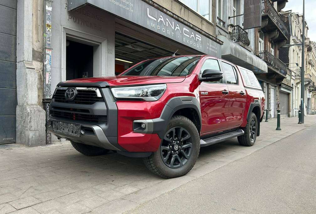 Toyota Hilux 2.8 D-4D 4WD Invincible