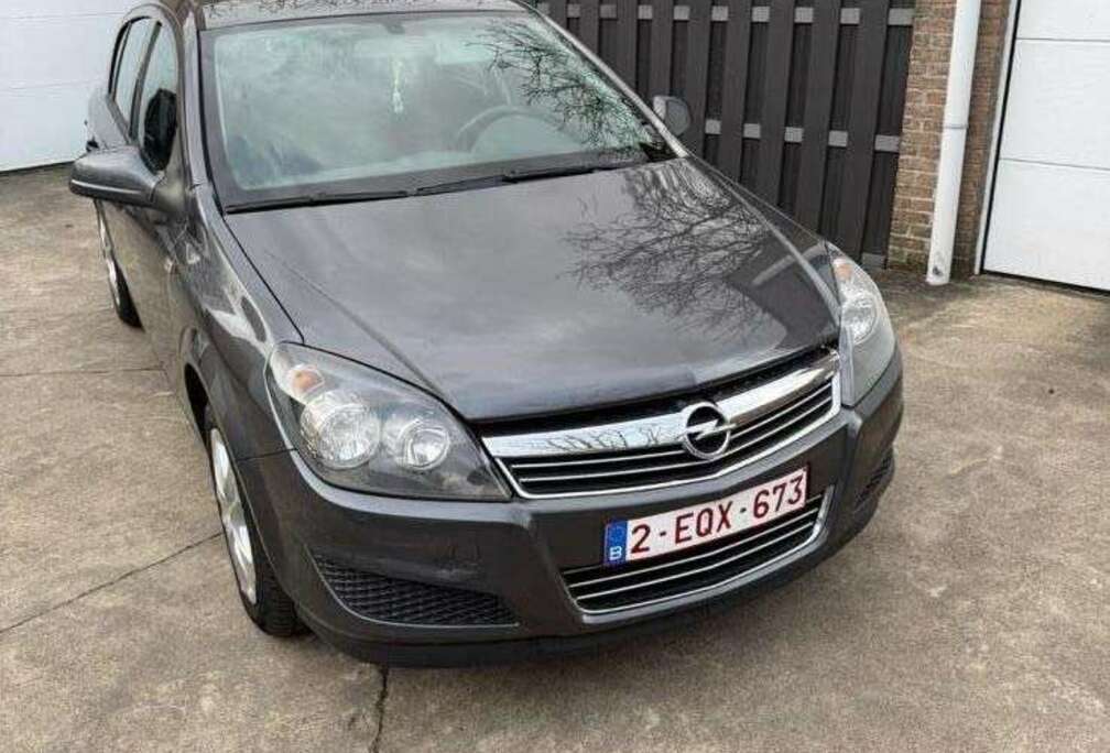 Opel 1.6i