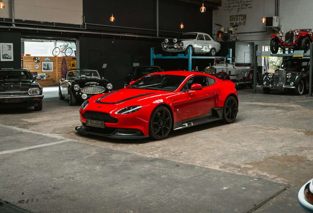 Aston Martin V12 GT12