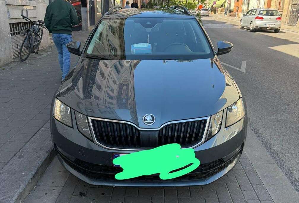Skoda Combi 2.0 TDI 150 ch SCR FAP DSG7 Edition