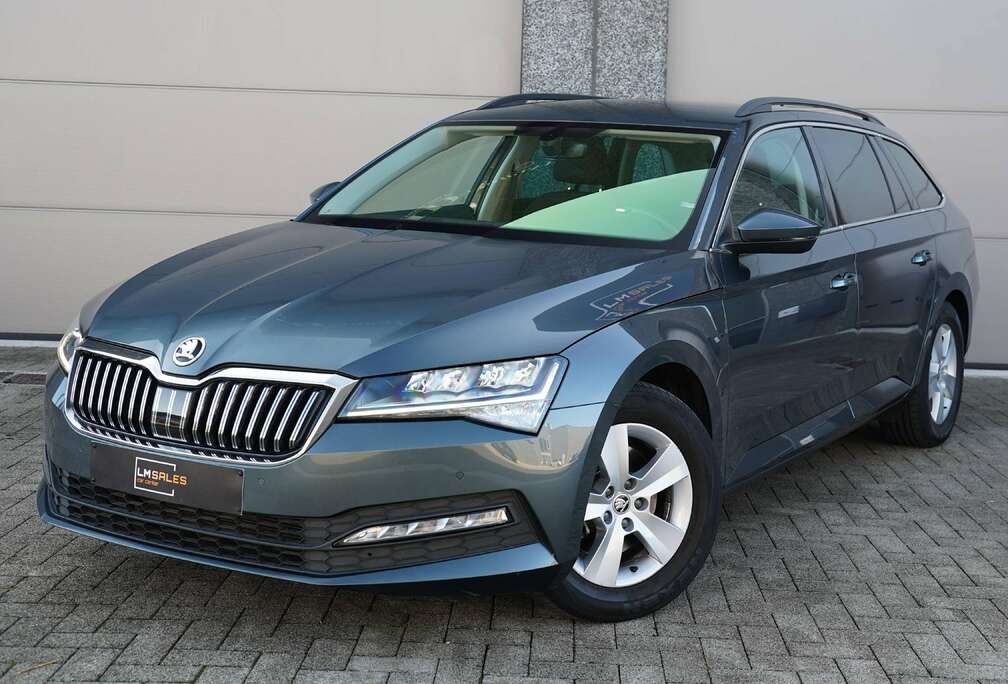 Skoda 1.5 Superb Combi TSI 150 pk *CAM / KEYLESS/ ELEKTRISCHE ZETELS / ZETELVERWARMING / ANDROID AUTO & APPLE CARPLAY / CRUISE*