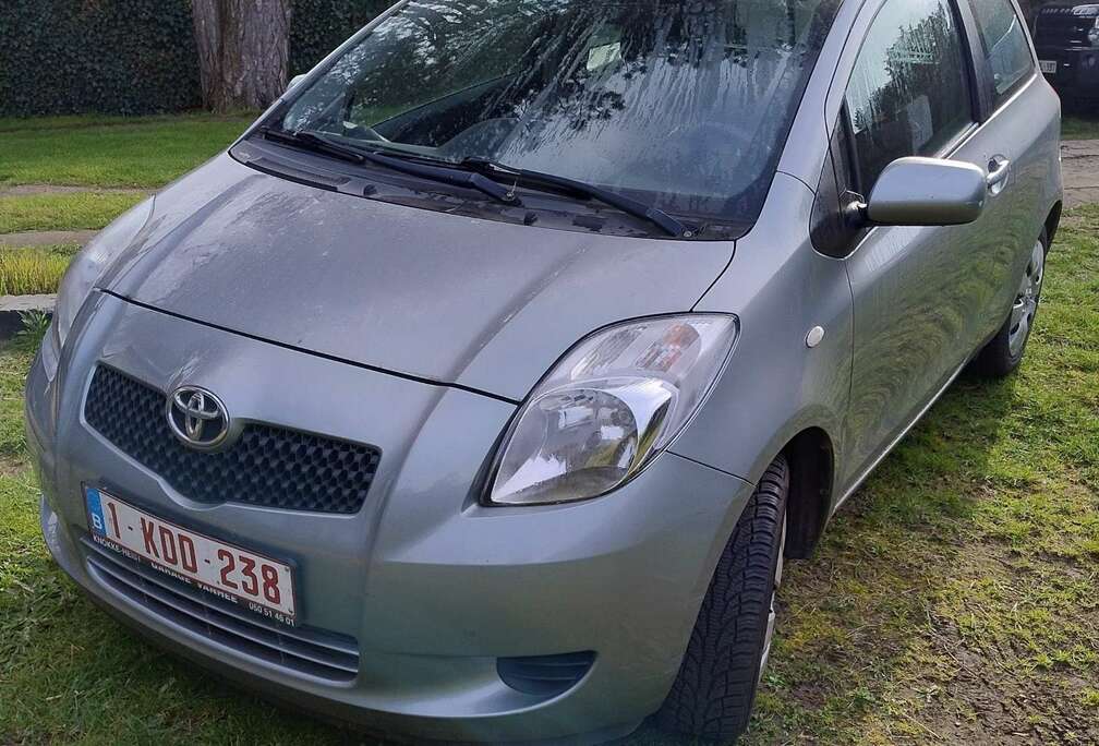 Toyota 1.0 VVT-i Luna