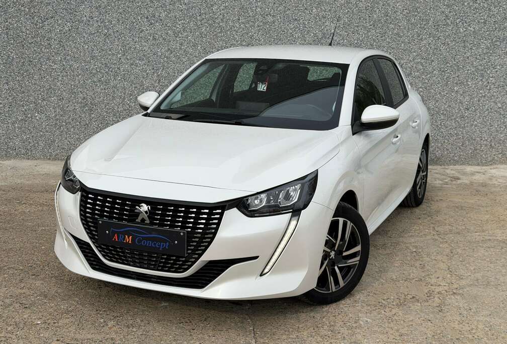 Peugeot 208 1.2i essence Style 2021 euro 6d 56000 kM