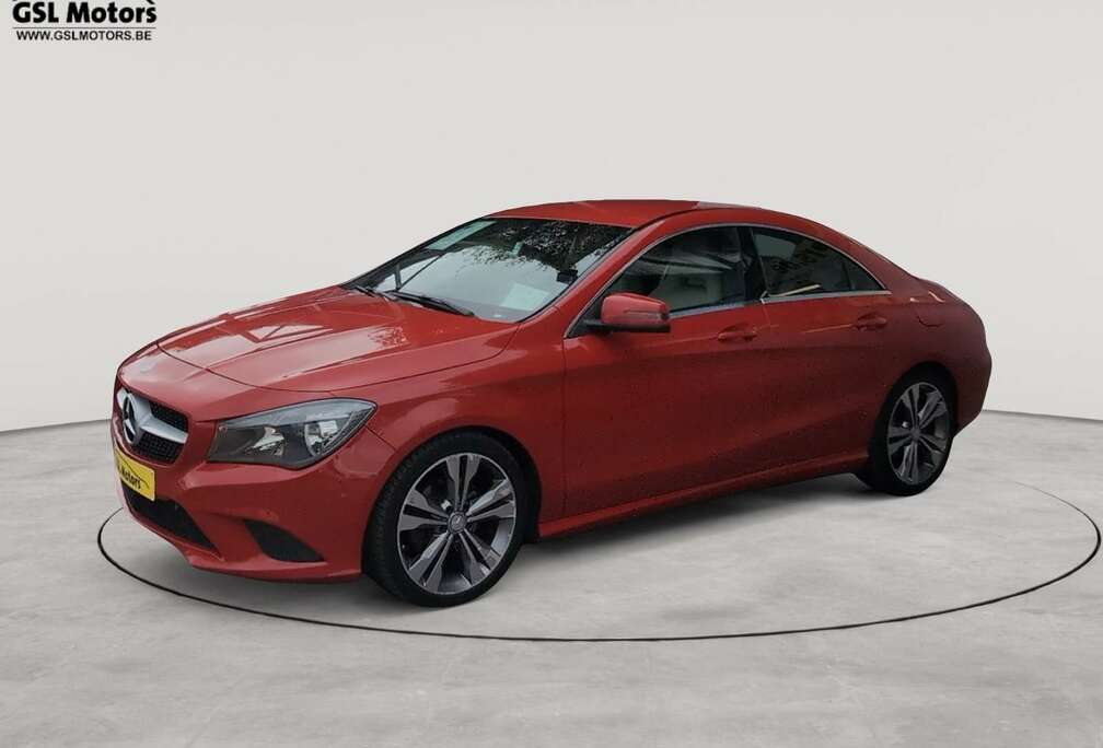 Mercedes-Benz 2.2 CDI 136cv rouge 08/15 Airco GPS Capteurs USB