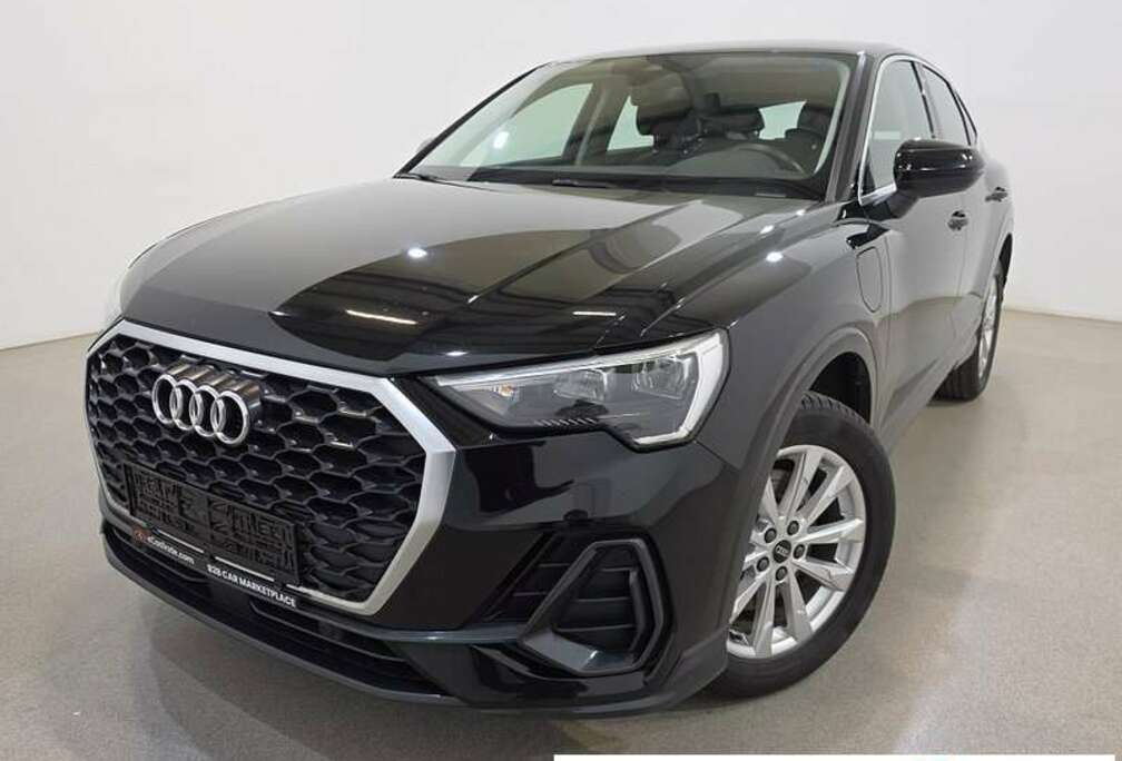 Audi Audi Q3 Sportback 1.4 40 TFSIe Plug-In Hybrid Aut. LED Virtual Navi Klima PDC ...