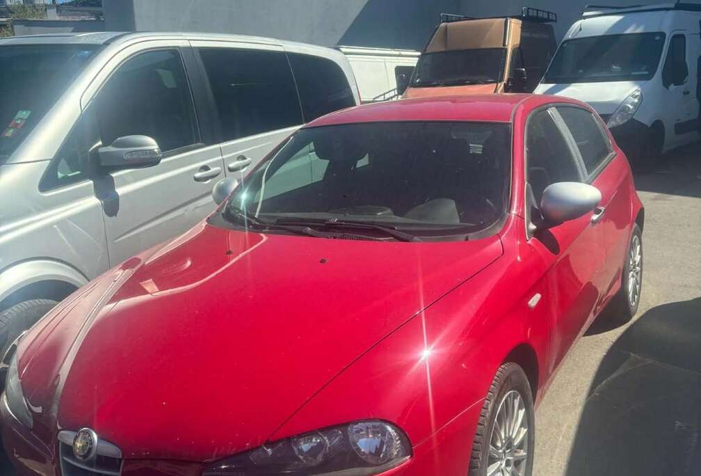 Alfa Romeo 1.9 JTD 8V M-Jet DPF Sportiva