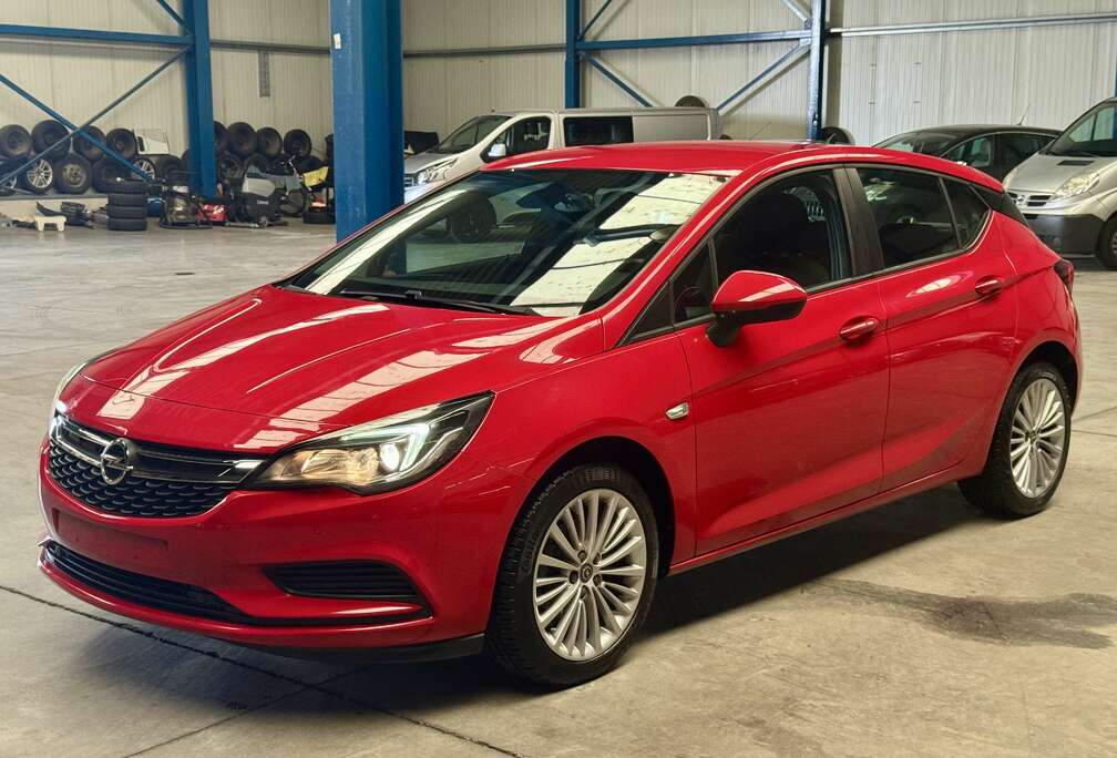 Opel Astra 1.4i Edition