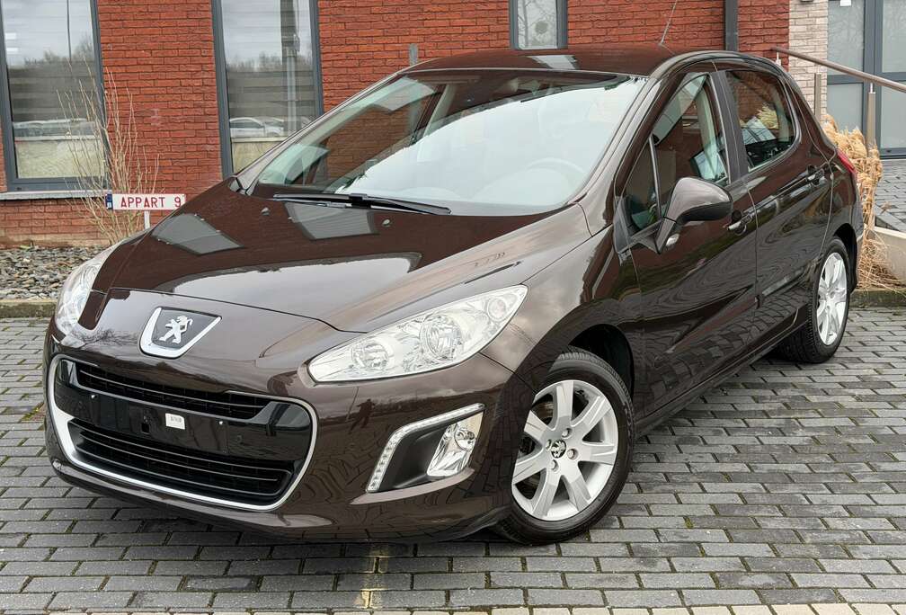 Peugeot 1.6i (120Ch) 11/2012 ( 91.658Km ) 1ère Main CT Ok