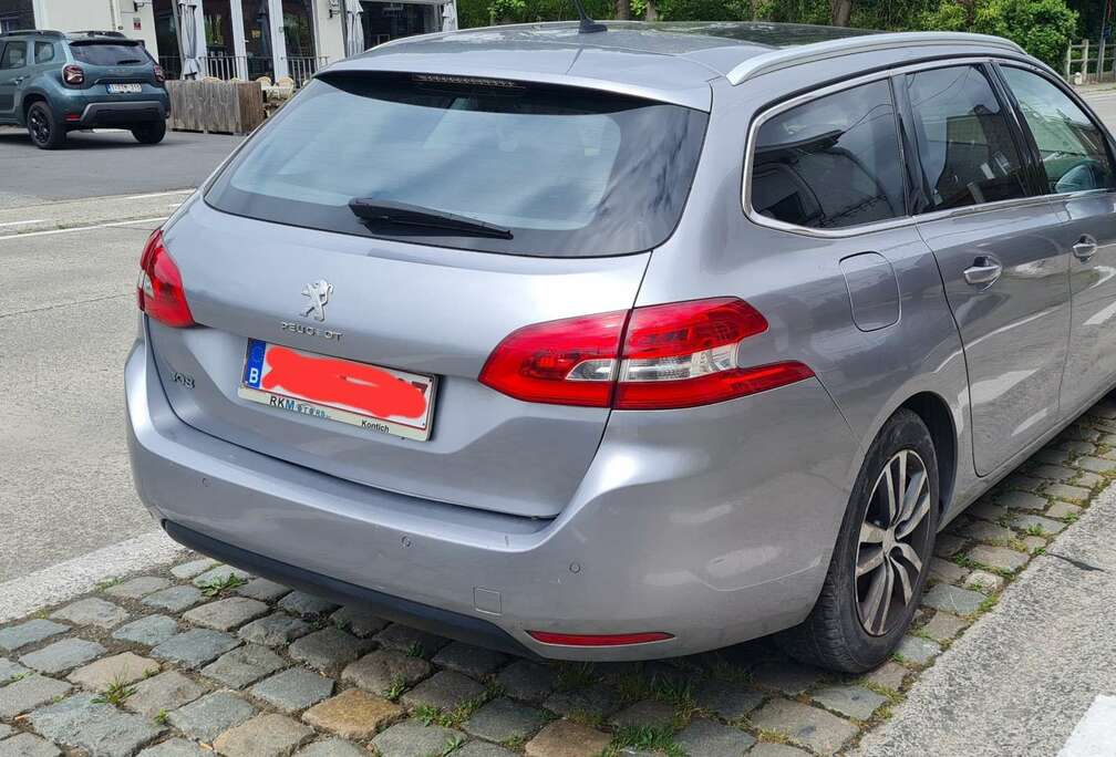Peugeot SW 1.2 PureTech Active (EU6.3)