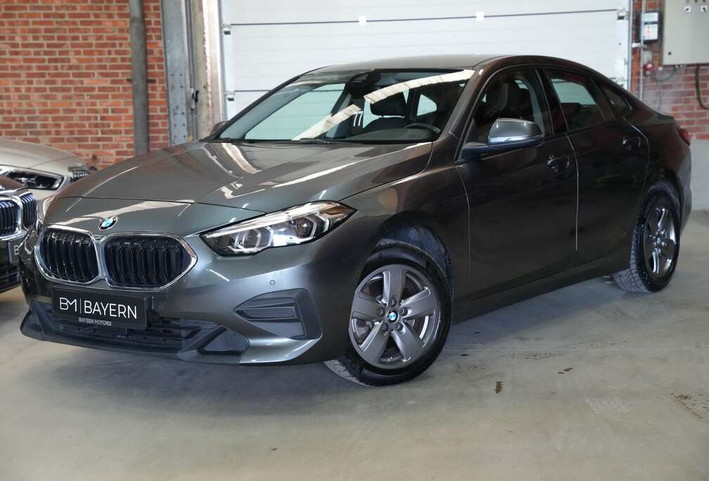 BMW dA Gran Coupé Automaat Garantie Camera LED Navi CarPlay Zetelverwarming Cruise Controle Lichtsensor Regensensor