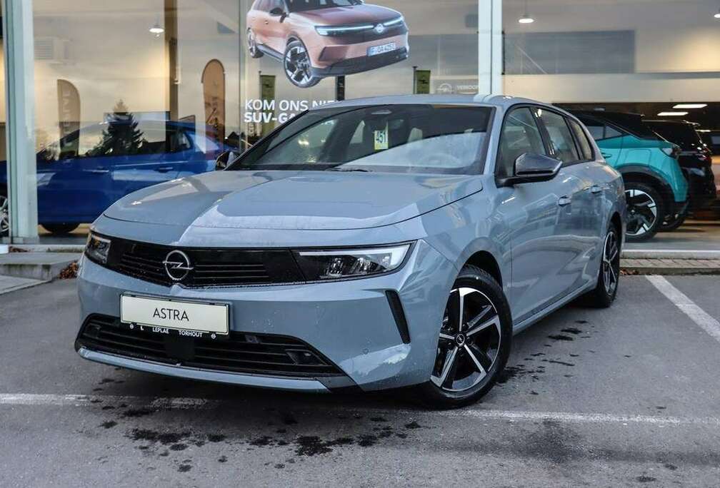 Opel Edition 1.2T Hybrid TREKHAAKCAMERASTOCK