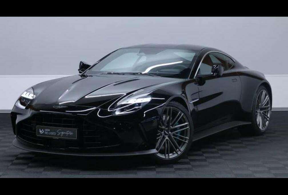 Aston Martin NEW VANTAGE V8