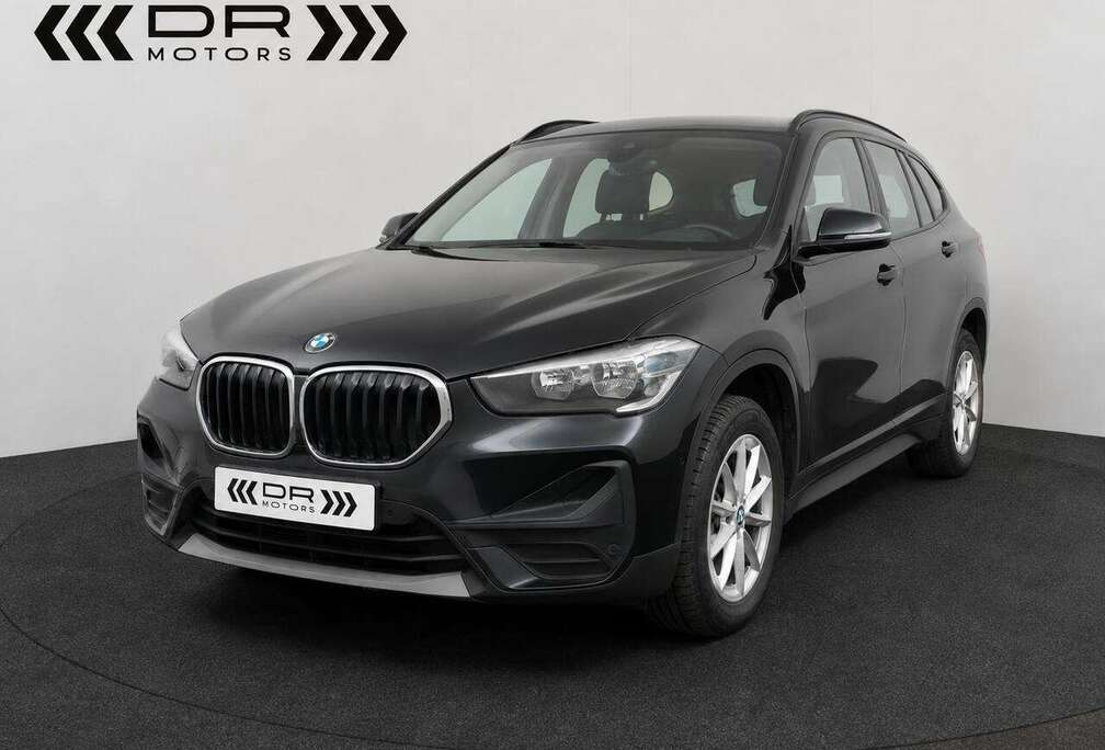 BMW 18D AUTOMAAT - LEDER - VERW ZETELS - TREKHAAK