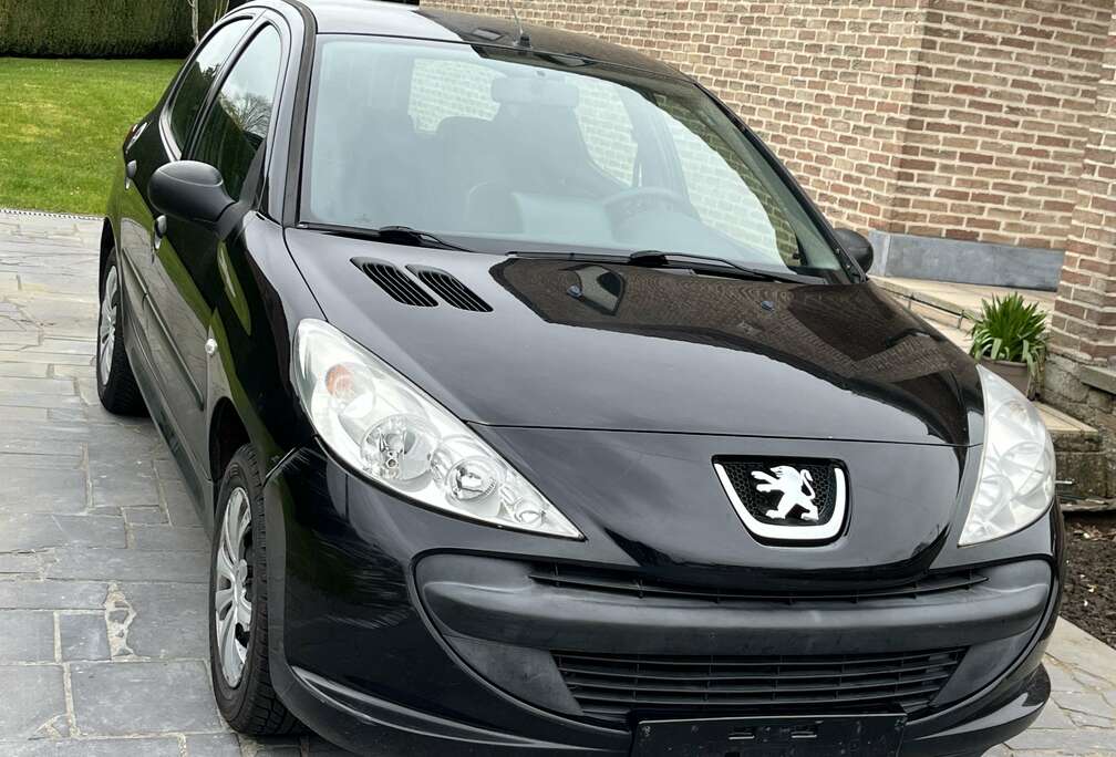 Peugeot 206+ 1.1i //CARPLAY-ANDROID//PRT  IMMATRICULER