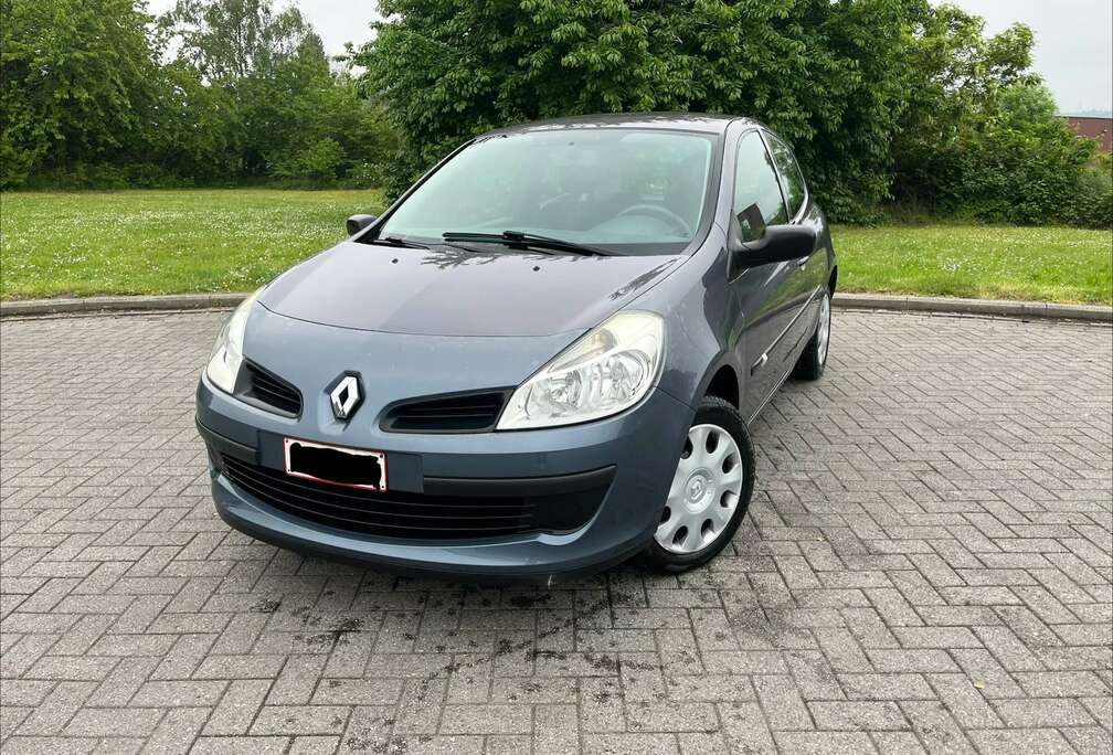 Renault Clio 1.5 dCi Community Blue