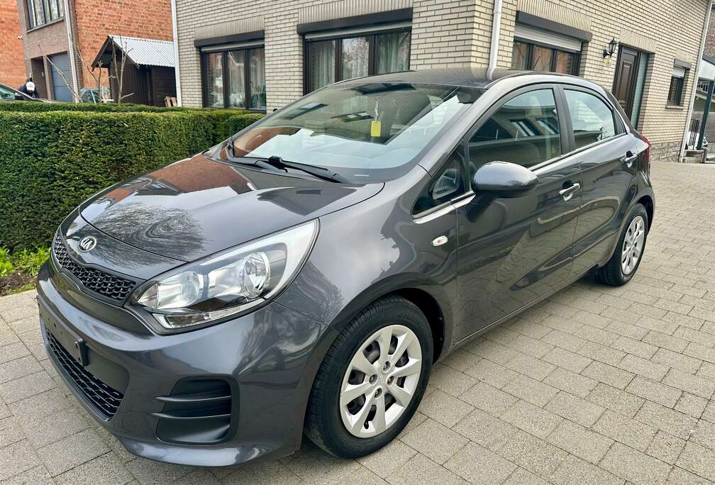 Kia Rio 1.2i Lounge