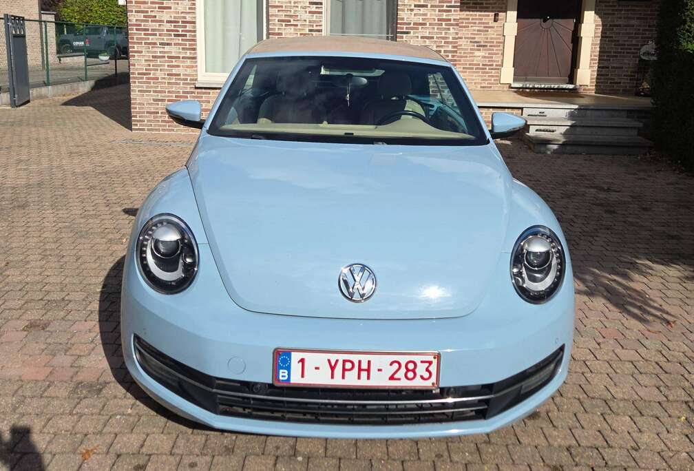 Volkswagen Beetle Cabriolet 1.6 CR TDi Design
