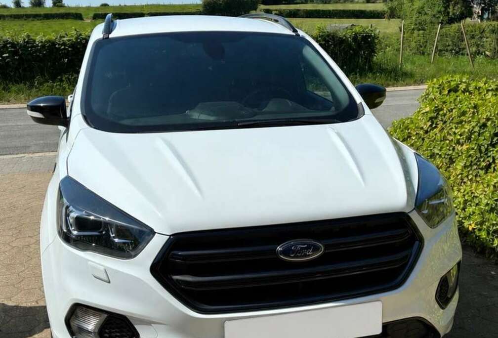 Ford Kuga 2.0 TDCi FWD ST Line PS (EU6.2)