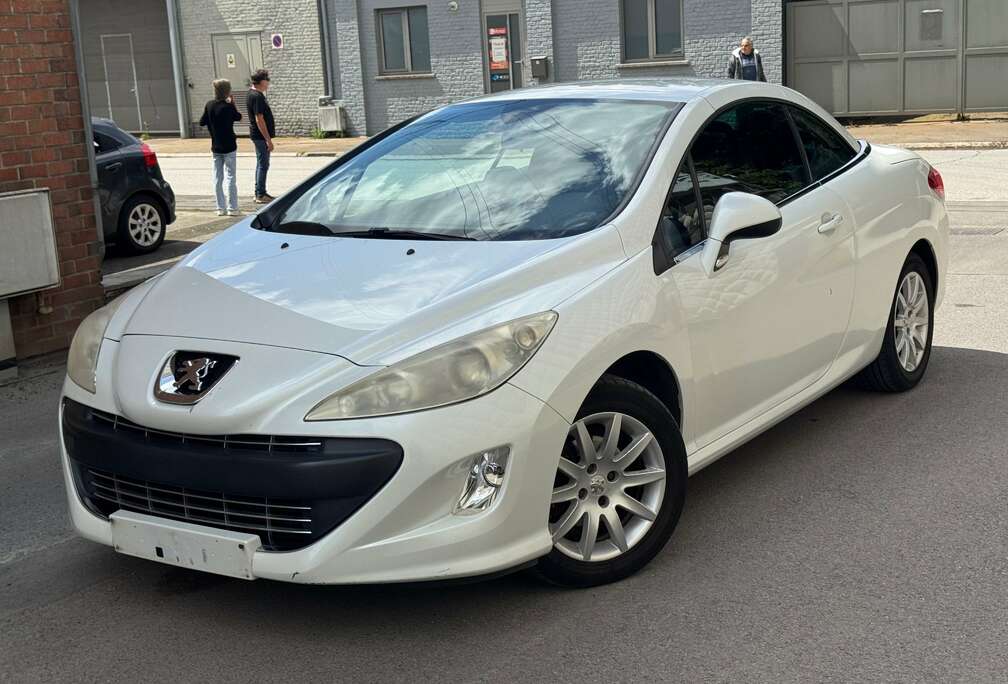 Peugeot 308 CC 1.6 HDi 2010// 248.000km//
