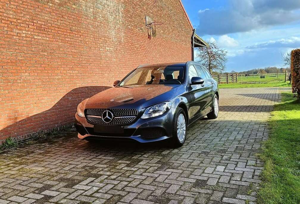 Mercedes-Benz (BlueTEC) d T Avantgarde