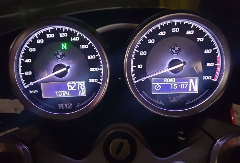 BMW r12s