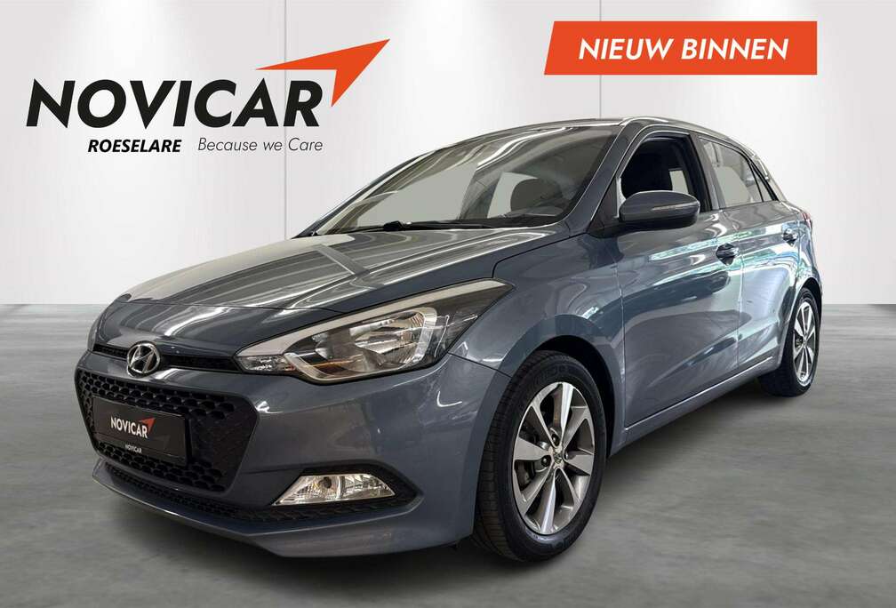 Hyundai 1.2 62kW NAVI CAMERA ALU VELGEN