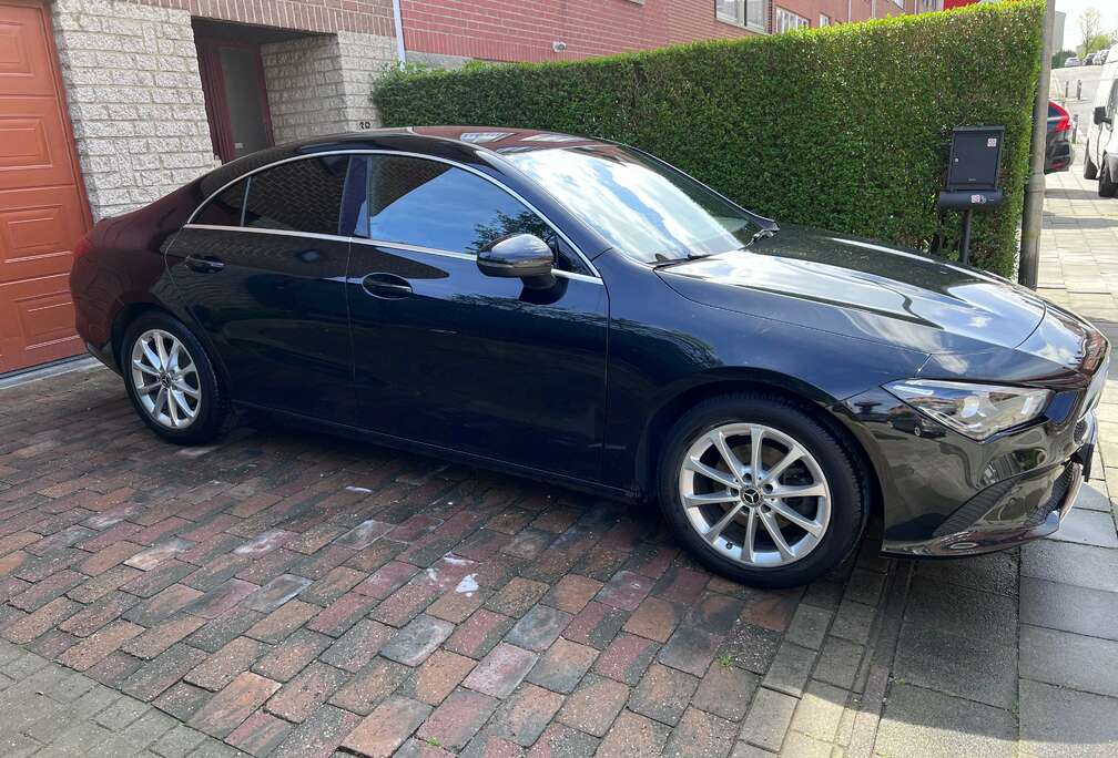 Mercedes-Benz CLA 180