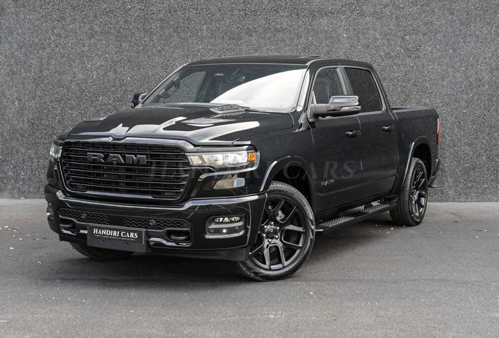 Dodge 2025 Laramie Night € 64900 +PANORAMIC SUNROOF
